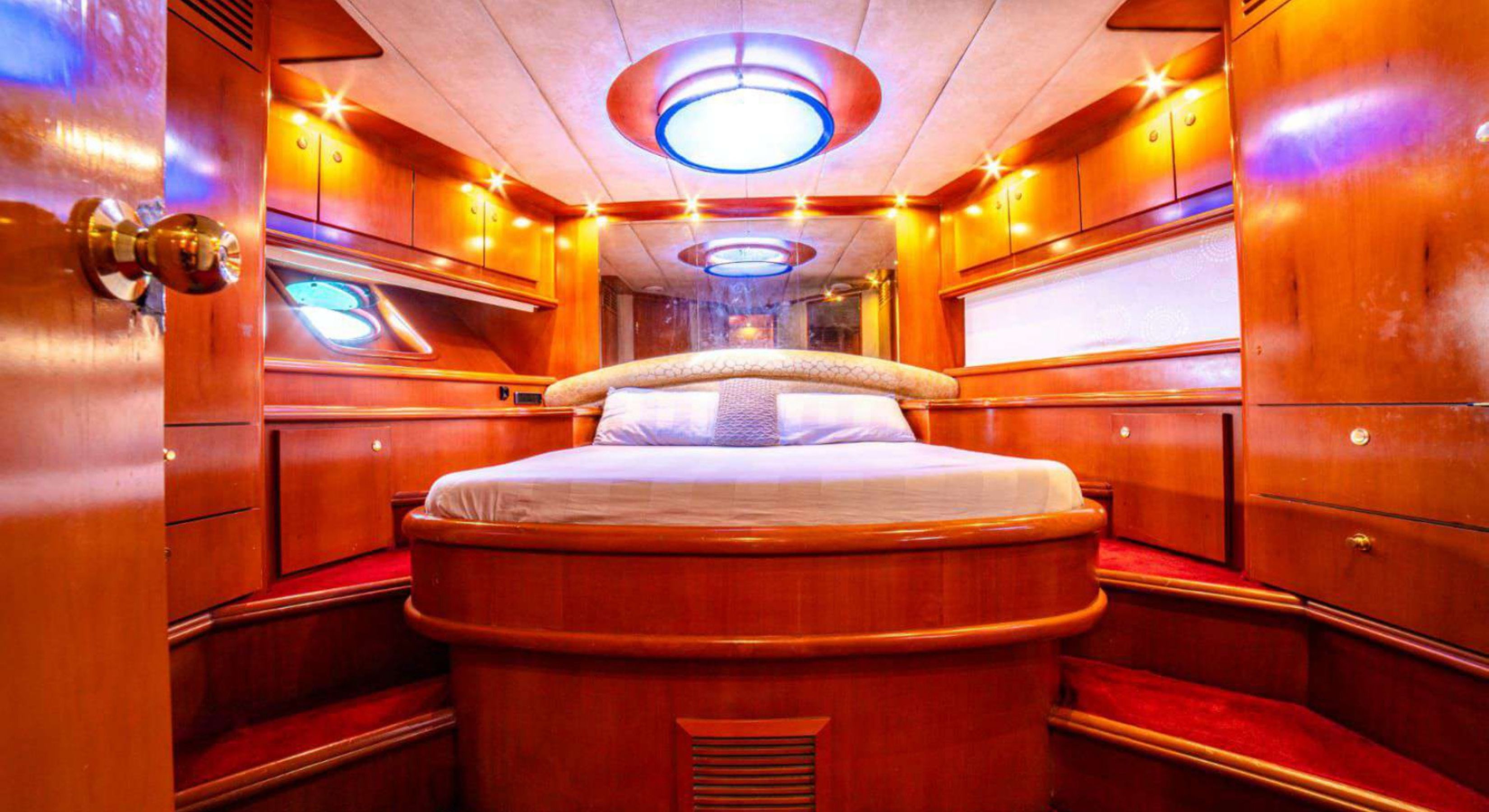 Yacht Image 2